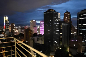Hermoso Loft con balcón y hermosa vista 1028